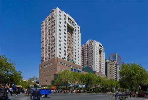 潮州艺术家叶惠青老师造访承启堂博物馆